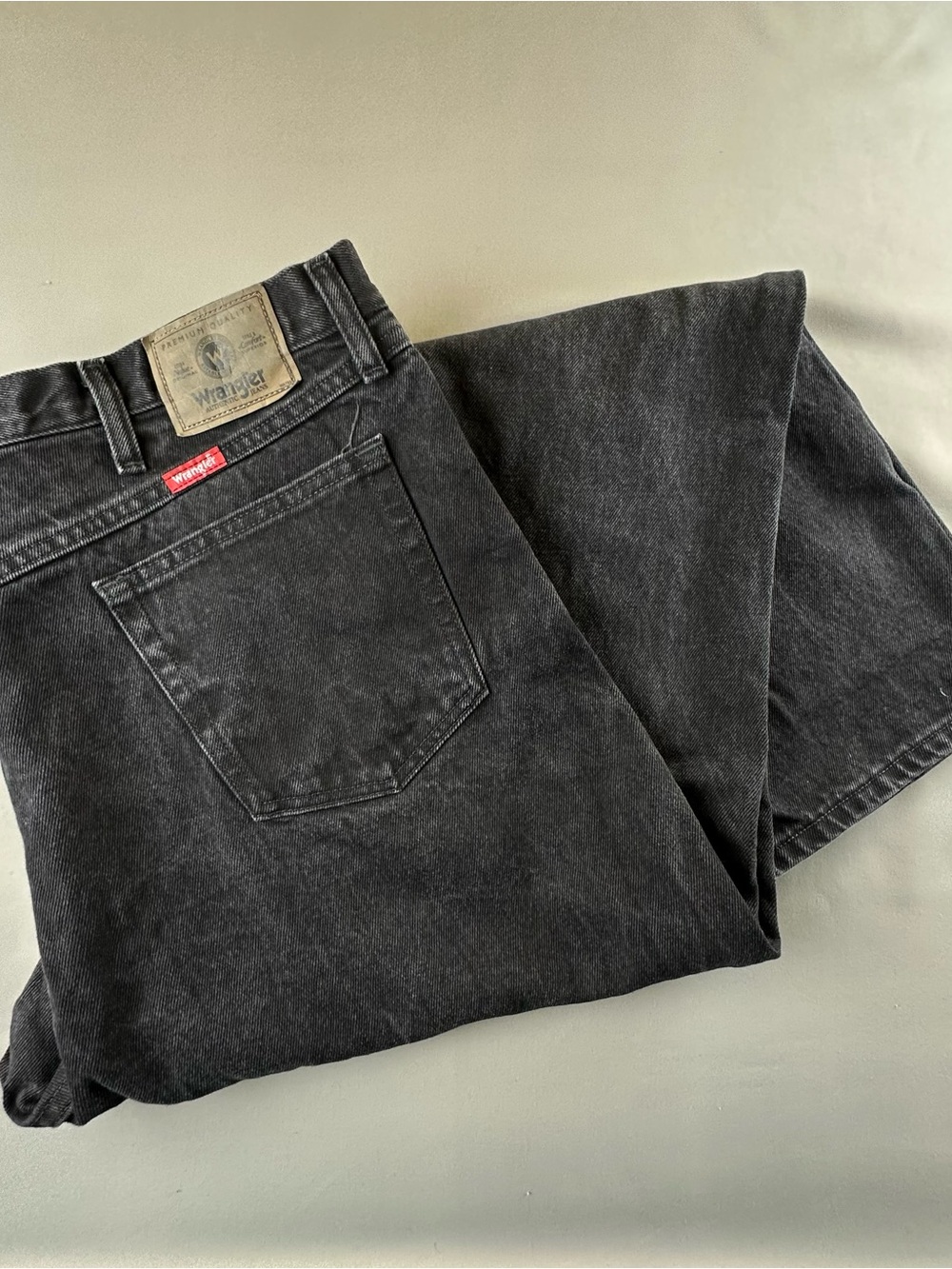 Wrangler Men's Washed Black Relaxed Fit Jeans